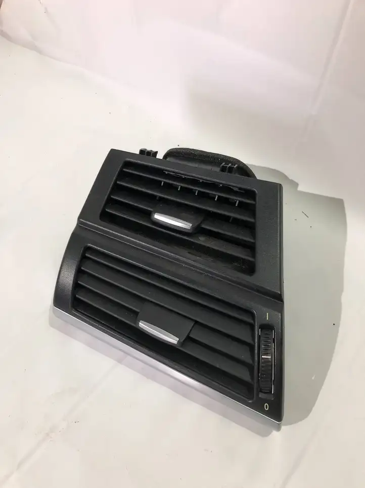 BMW X5 E70 (2006 - 2013) 9227767 Боковой воздушный дефлектор — фото 1
