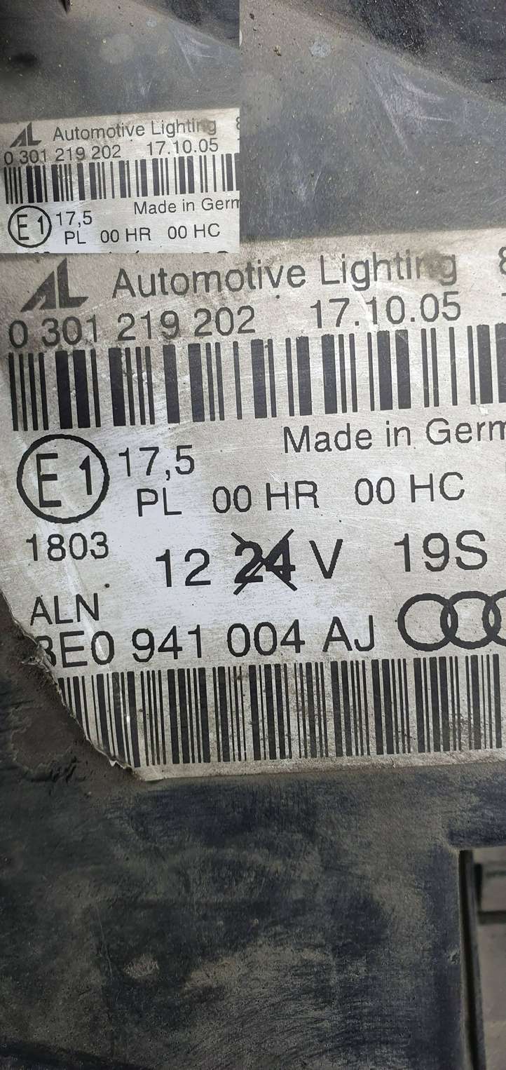 Audi A4 (2004 - 2009)  8e0941004aj Передняя фара