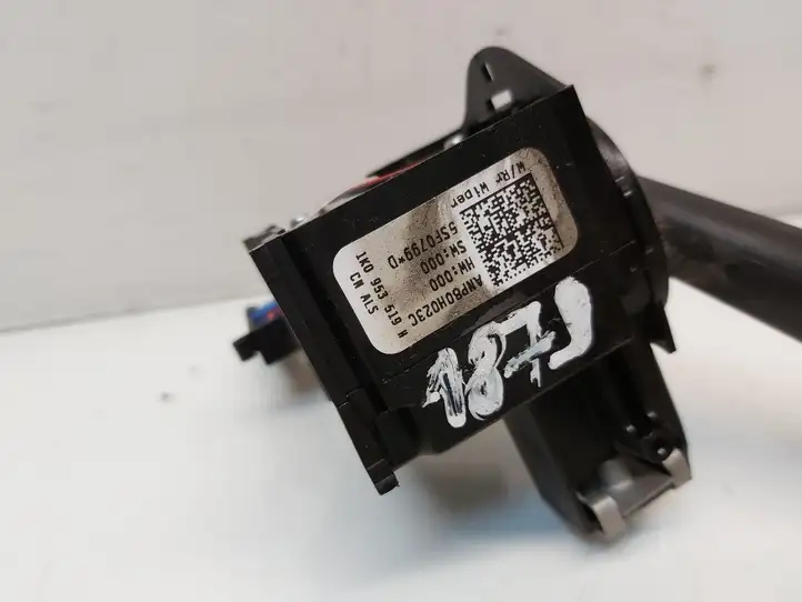 Volkswagen PASSAT B6 (2005 - 2010) 1K0953519H Переключатель стеклоочистителей — фото 2