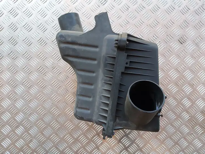 Chevrolet Captiva (2011 - 2013) 22745825 Корпус воздушного фильтра — фото 5