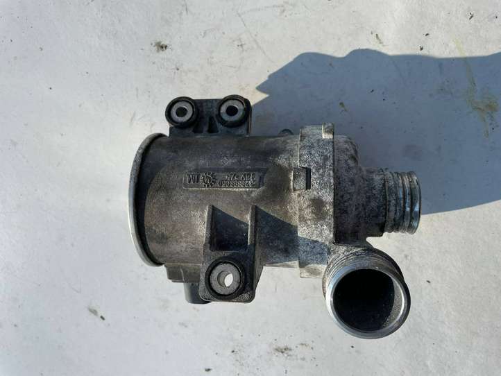 BMW X3 F25 (2010 - 2017)  862509701 Водяной насос