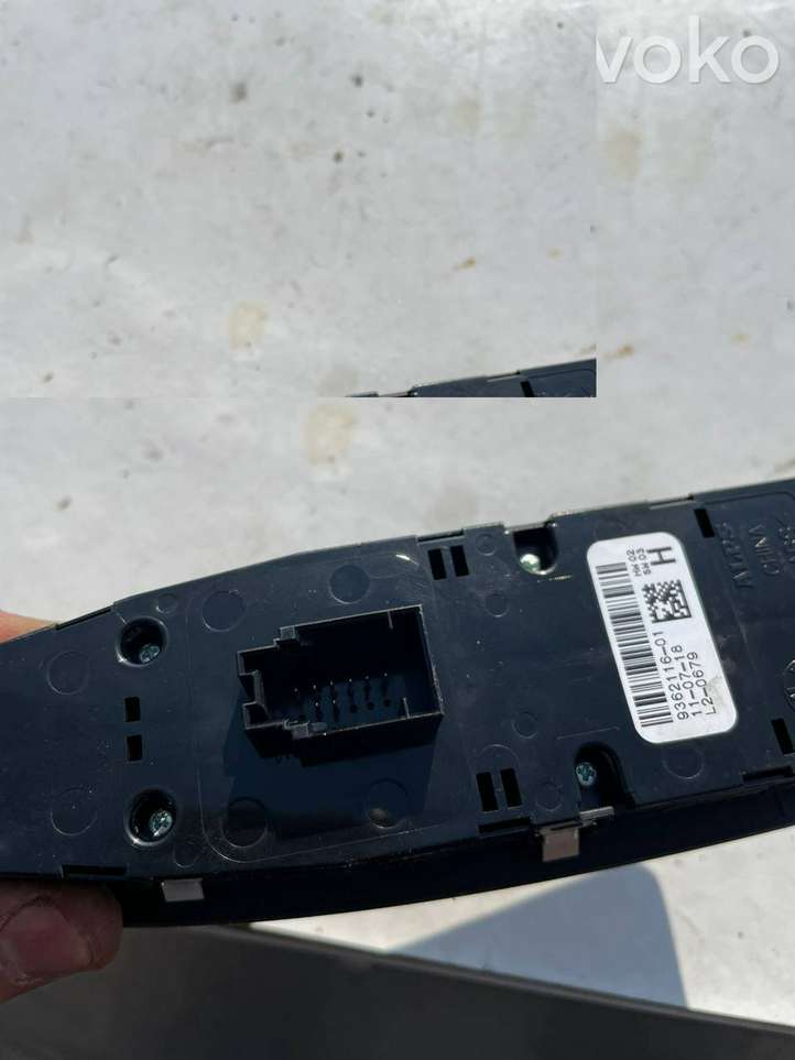BMW 2 F45 (2014 - 2021)  9362116 Кнопка стеклоподъемников