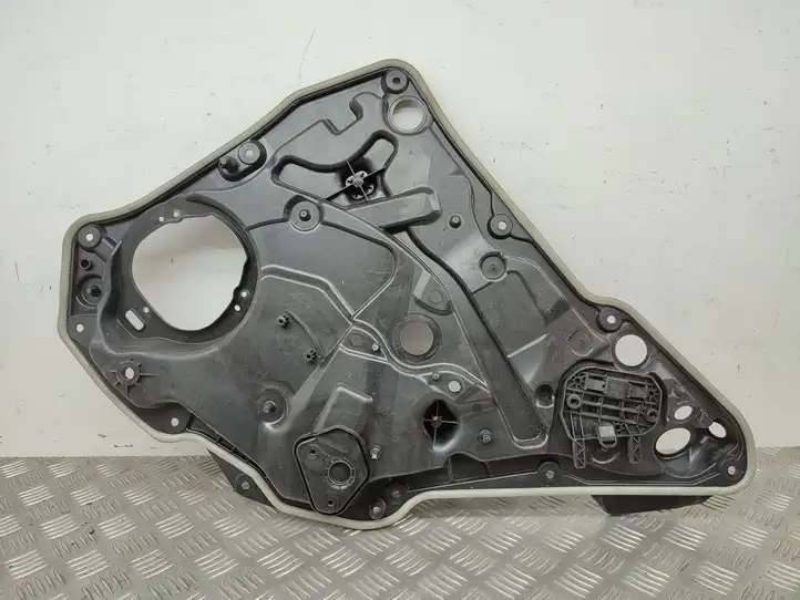 Mercedes-Benz CLA C117,X117,W117 (2013 - 2019) A1177220195 Стеклоподъемник задней двери без мотора — фото 1