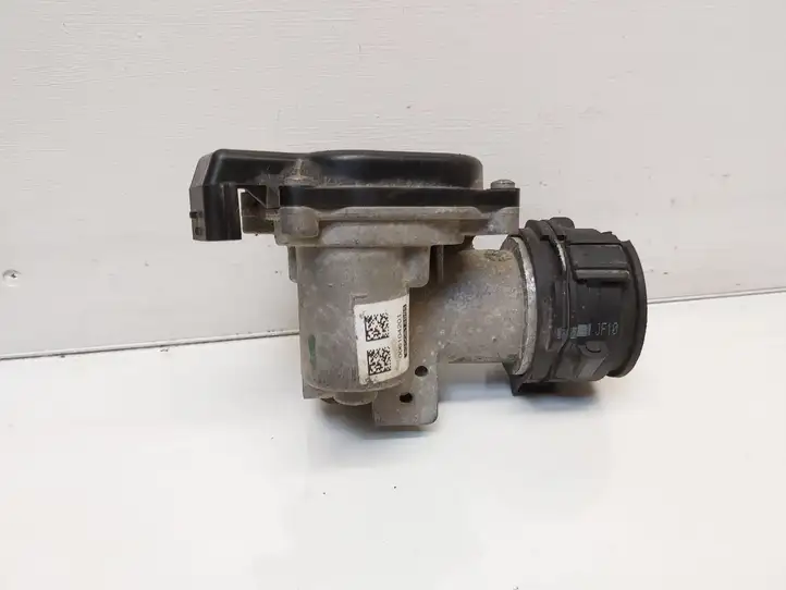 Nissan Juke I F15 (2010 - 2018) 8200614985 Запорный клапан двигателя — фото 1
