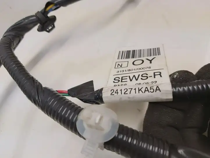 Nissan Juke I F15 (2010 - 2018) 241271KA5A Проводка задней двери — фото 3