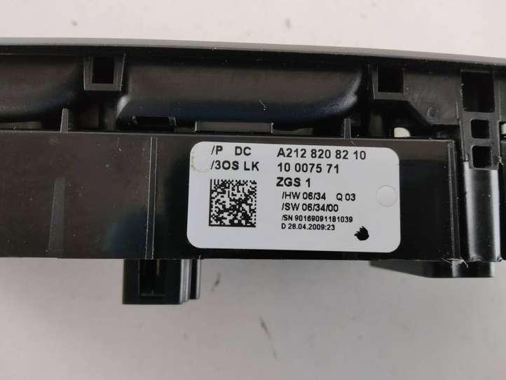 Mercedes-Benz C W204 (2007 - 2014)  A2128208210 Кнопка стеклоподъемников