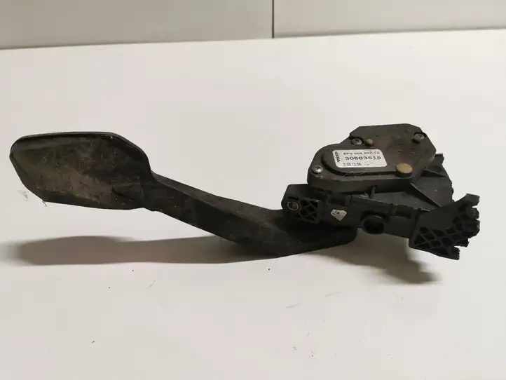 Volvo S60 (2004 - 2010) 30683515 Педаль акселератора — фото 1