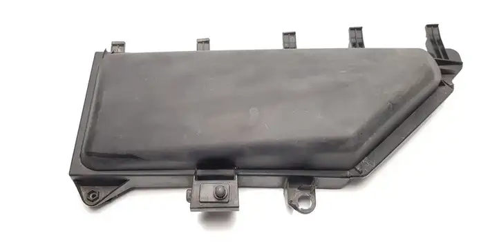 BMW 5 E60 E61 (2004 - 2010) 64316950936 Крышка микрофильтра воздуха — фото 1