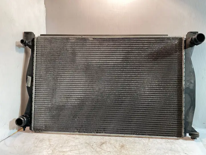 Audi A6 S6 C6 4F (2004 - 2008) 4F0121251N Радиатор охлаждающей жидкости двигателя — фото 1