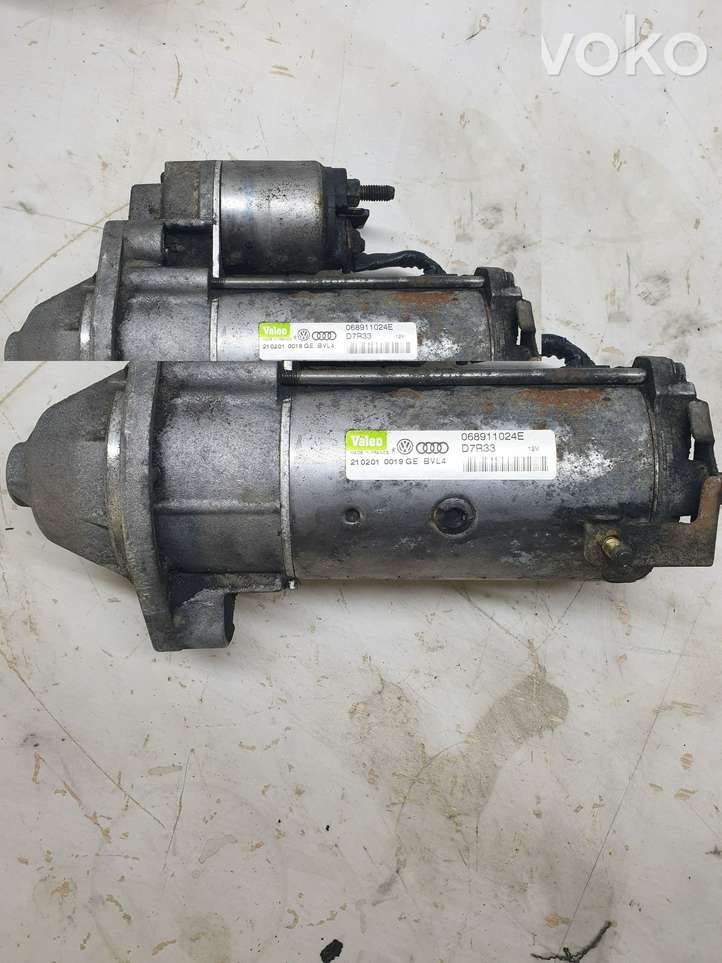 Audi A4 (1999 - 2001)  068911024E Стартер