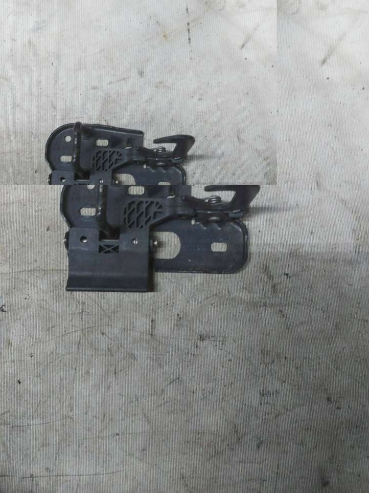 Volkswagen Touran I (2003 - 2010)  1T0823480A Замок капота