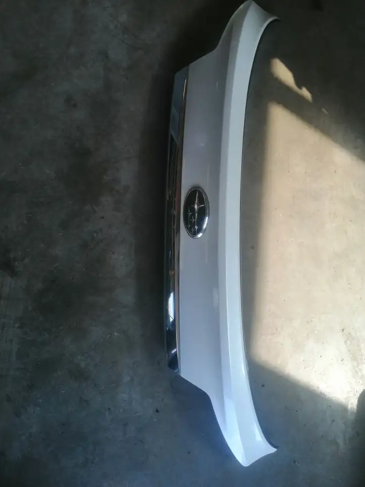 Subaru Legacy (2009 - 2013) C08010035 Прочая отделка багажника — фото 1