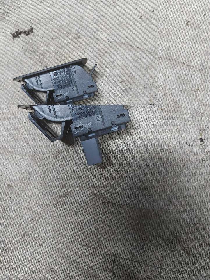 Volkswagen Touran I (2003 - 2010)  1F0959527 Кнопка стеклоподъемников