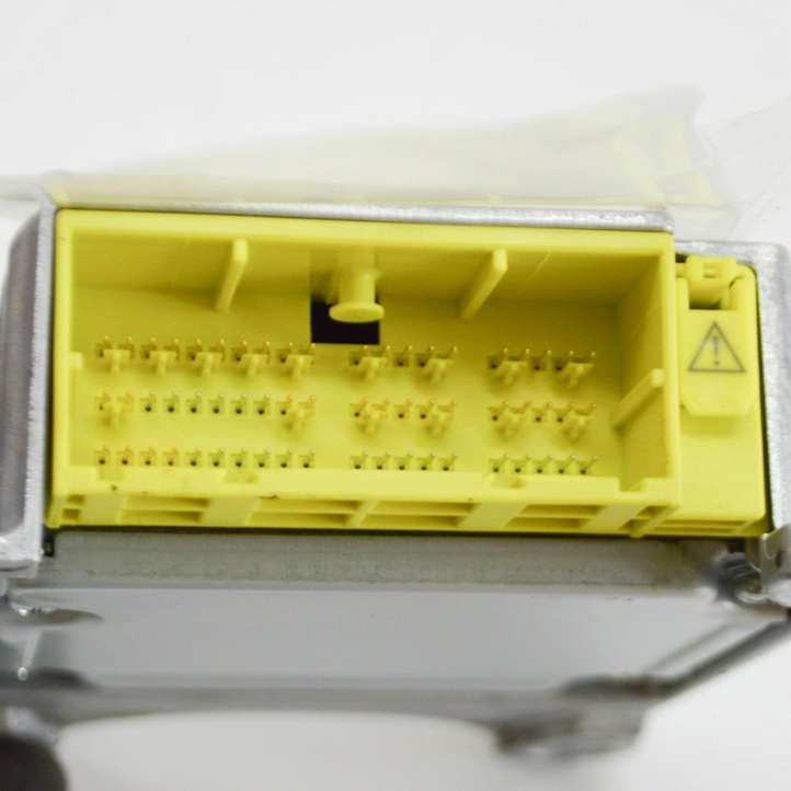 Toyota Land Cruiser (J150) (2009 - )  8917060451 Блок управления надувных подушек