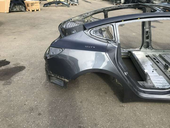 Tesla Model 3 (2017 - 2023)   Задняя четверть