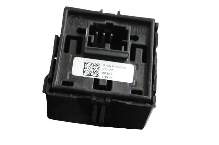 Alfa Romeo Stelvio Type 949 (2017 - )  01561075620 Кнопка стеклоподъемников