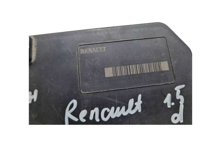 Renault Kangoo II (2008 - 2014)  519220206 Блок предохранителей