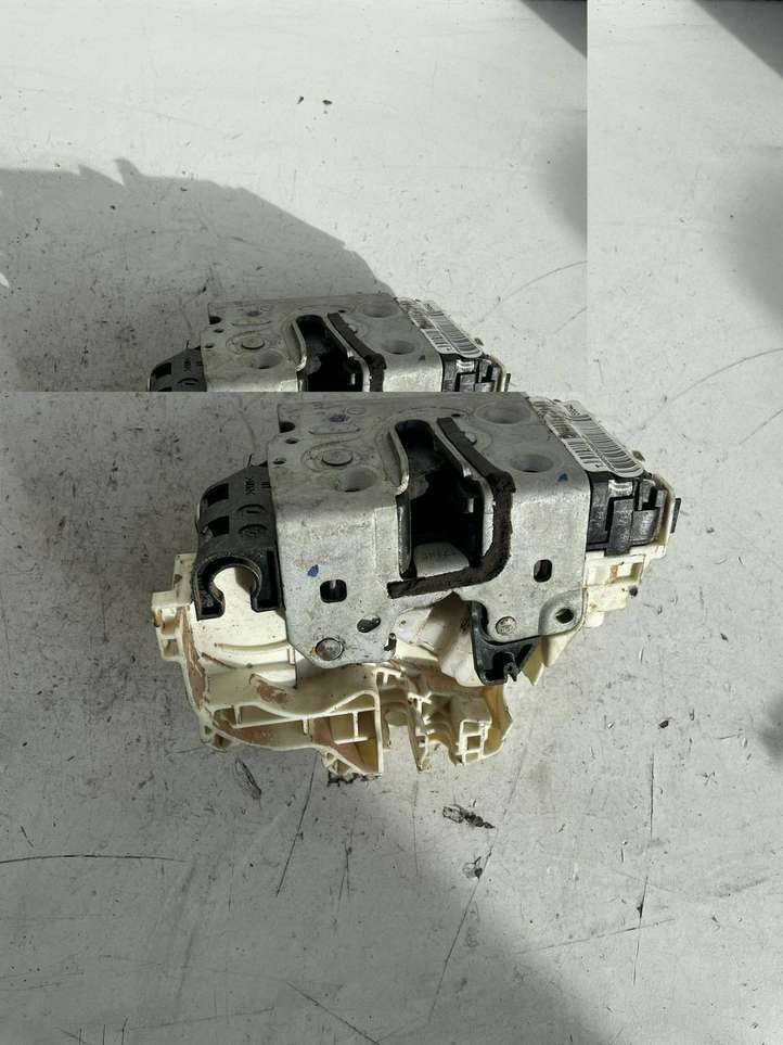 Jeep Grand Cherokee (2010 - 2021)  A052111 Передняя звукоизоляция
