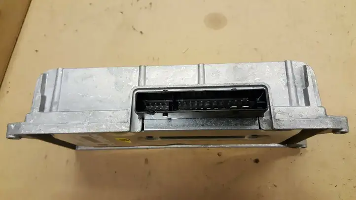 Audi A4 S4 B8 8K (2007 - 2011) 8T0035223AH Усилитель звука — фото 2