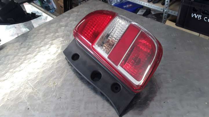 Nissan Micra (2010 - 2013)  265501HA1B Задний фонарь в кузове
