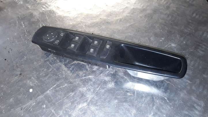 Renault Scenic III -  Grand scenic III (2009 - 2016)  809610016R Кнопка стеклоподъемников
