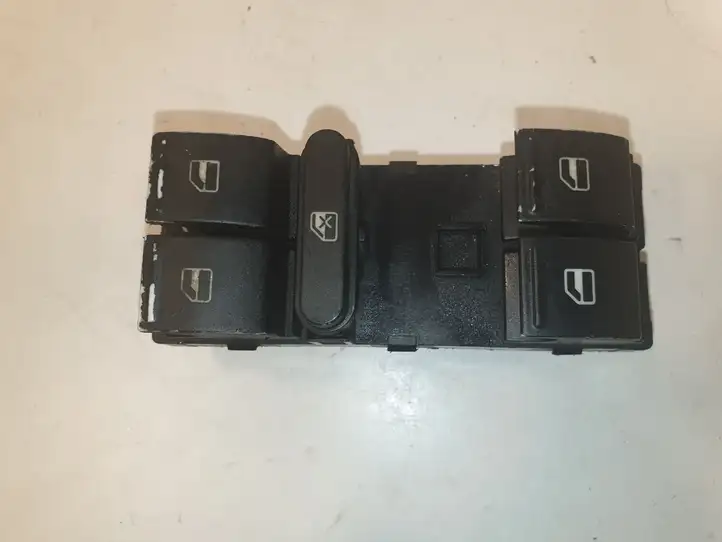 Volkswagen PASSAT B6 (2005 - 2010) 1K4959857 Блок кнопок стеклоподъемников — фото 1
