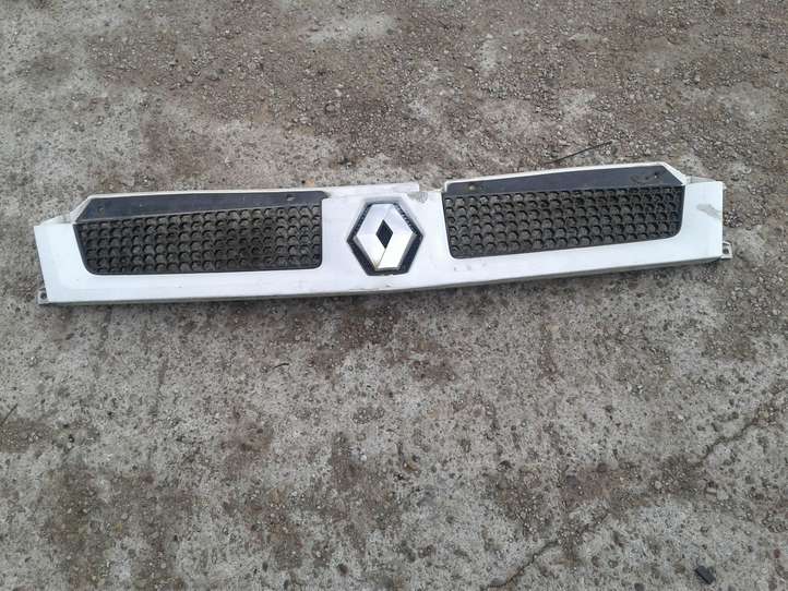 Renault Master II (2004 - 2010)   Верхняя решётка