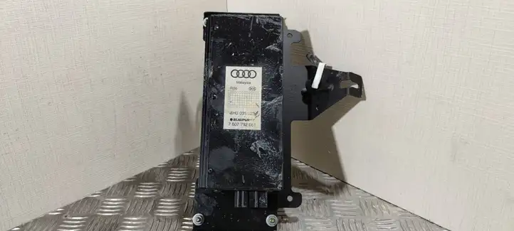 Audi A4 S4 B6 8E 8H (2000 - 2006) 8H0035223 Усилитель звука — фото 2