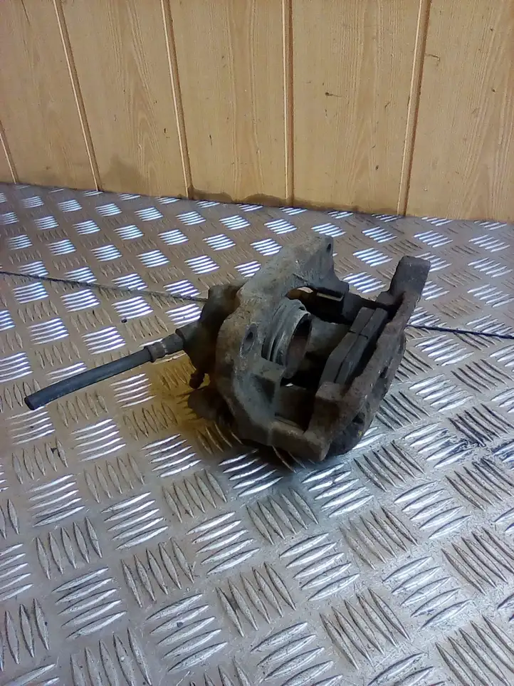 Renault Scenic I (1996 - 2003) Тормозной суппорт передний — фото 1