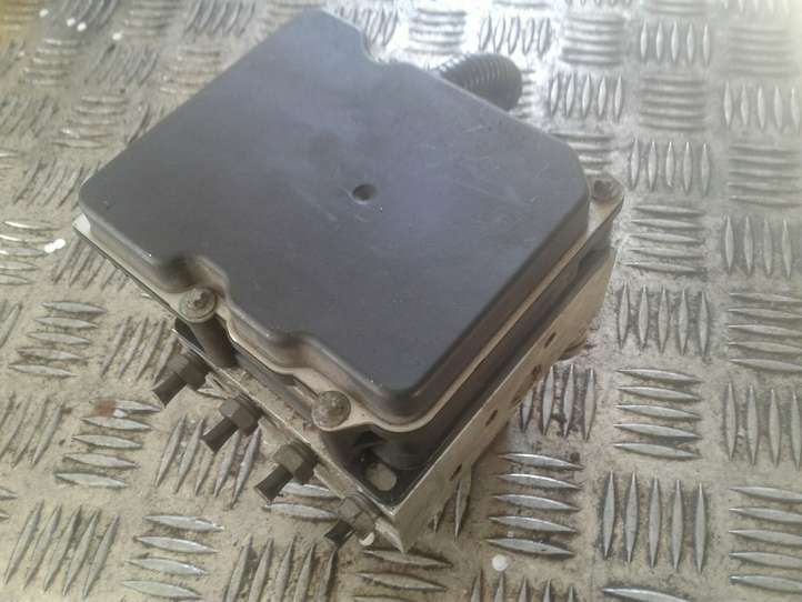 Nissan Qashqai (2010 - 2013)  0265951849 Блок ABS