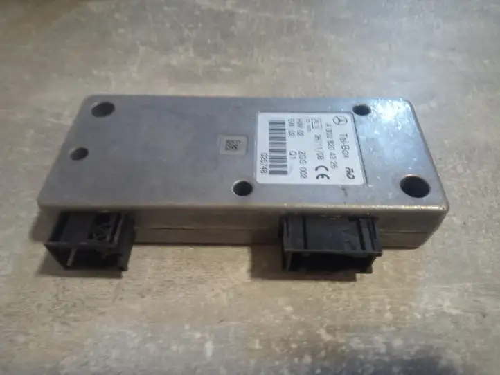 Mercedes-Benz Sprinter W901 W902 W903 W904 (1995 - 2007) A0038204326 Блок GSM — фото 1