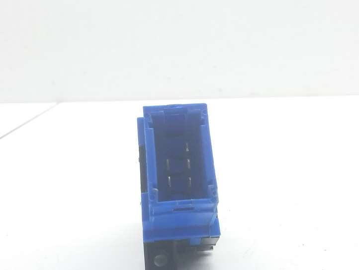 Renault Laguna (1993 - 2001)  7700417487 Кнопка стеклоподъемников