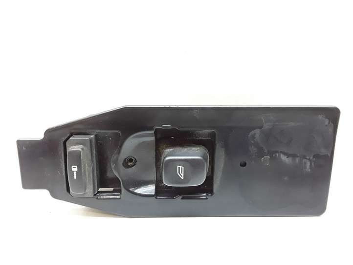 Volvo V70 (2004 - 2007)  30739981 Кнопка стеклоподъемников