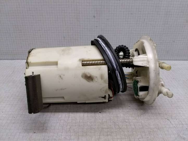 Toyota Avensis T250 (2003 - 2006)  0580313085 Насос топлива (в топливном баке)