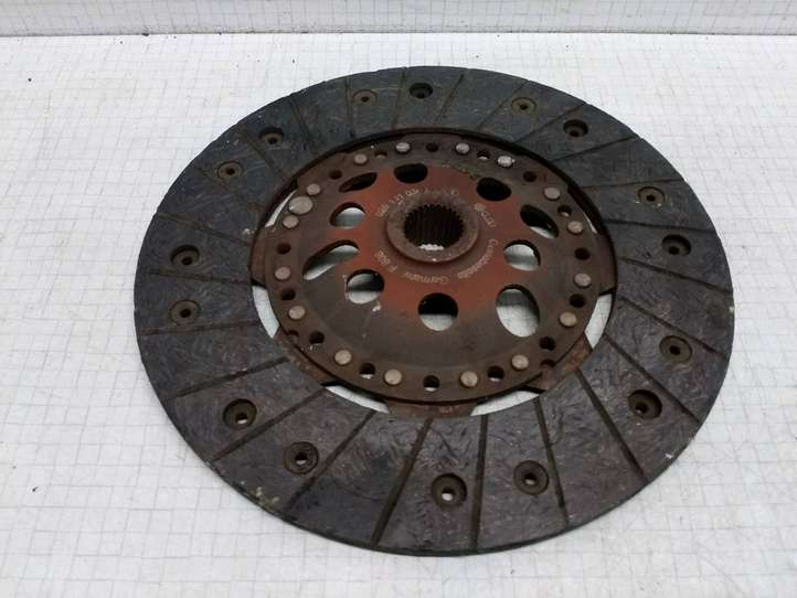 Volkswagen Bora (1998 - 2005)  028141036L Диск сцепления