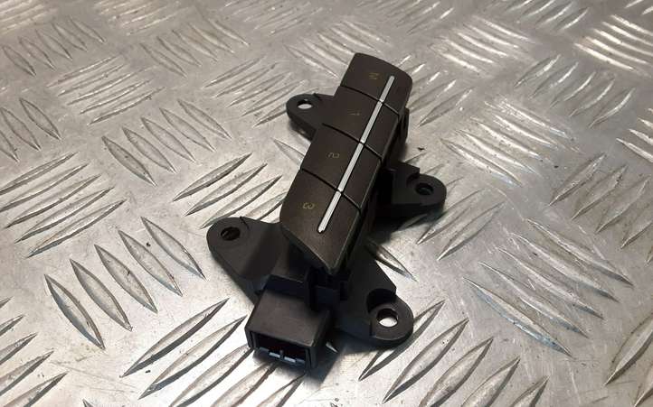 Land Rover Range Rover Evoque (2011 - 2015)  BJ3214776AB Включатель (включатели) памяти