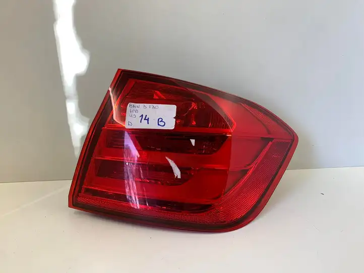 BMW 3 F30 F35 F31 (2012 - 2018) 7372786 Задний фонарь в кузове — фото 1