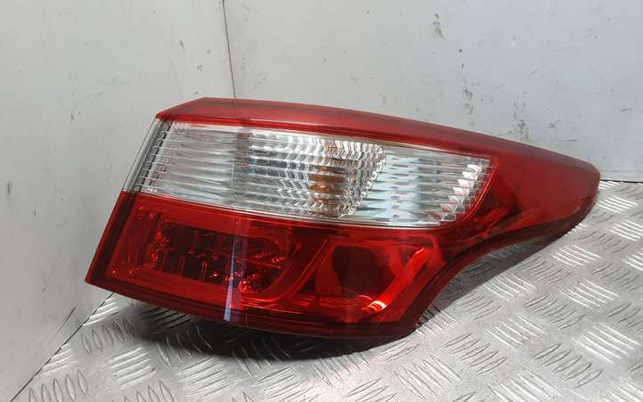Renault Latitude (2010 - 2014)  265500029R Задний фонарь в кузове