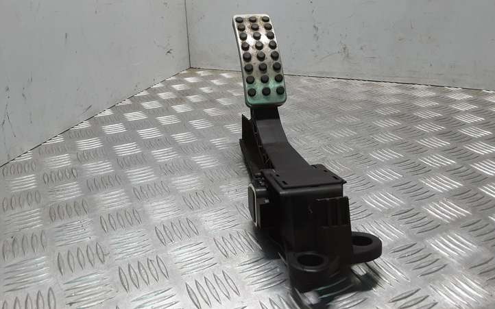 Mercedes-Benz ML W164 (2005 - 2011)  A1643000104 Педаль акселератора