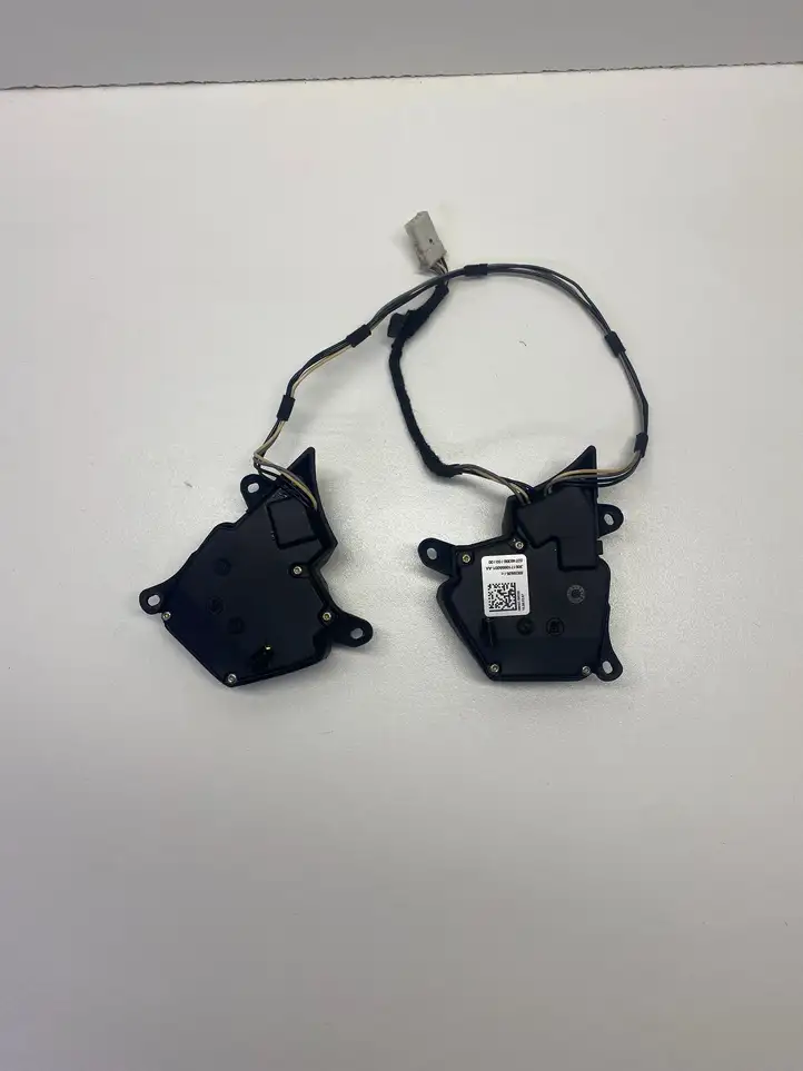 BMW X5 E53 (1999 - 2006) 80066708 Кнопки на рулевом колесе — фото 2