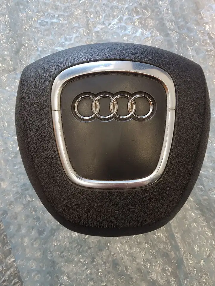 Audi A8 S8 D3 4E (2005 - 2007) 4E0880201 Подушка безопасности руля — фото 1