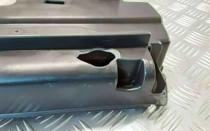 Mercedes-Benz C W204 (2007 - 2014)  A2215810001 Комплект инструментов