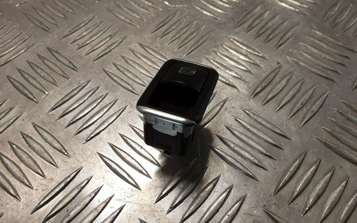 Mercedes-Benz C W204 (2007 - 2014)  A2049055502 Кнопка стеклоподъемников