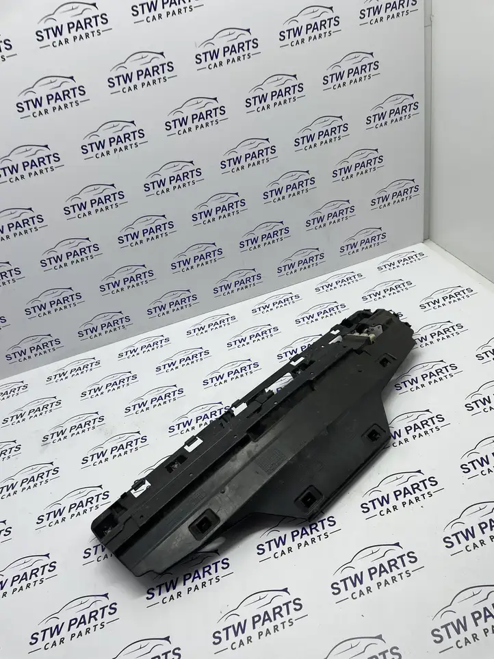 BMW 3 F30 F35 F31 (2012 - 2018) 7256921 Кронштейн заднего бампера — фото 1