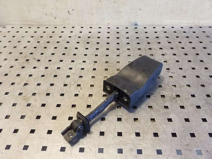 Volkswagen Tiguan (2007 - 2011)  5N0837249A Ограничитель открывания передней двери
