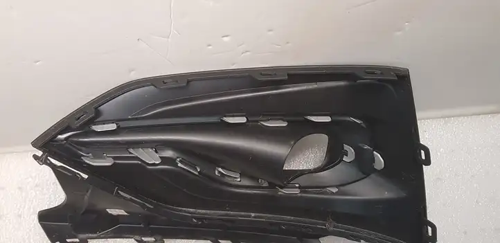 Ford Focus (2019 - ) JX7B19952U Нижняя решетка переднего бампера — фото 1