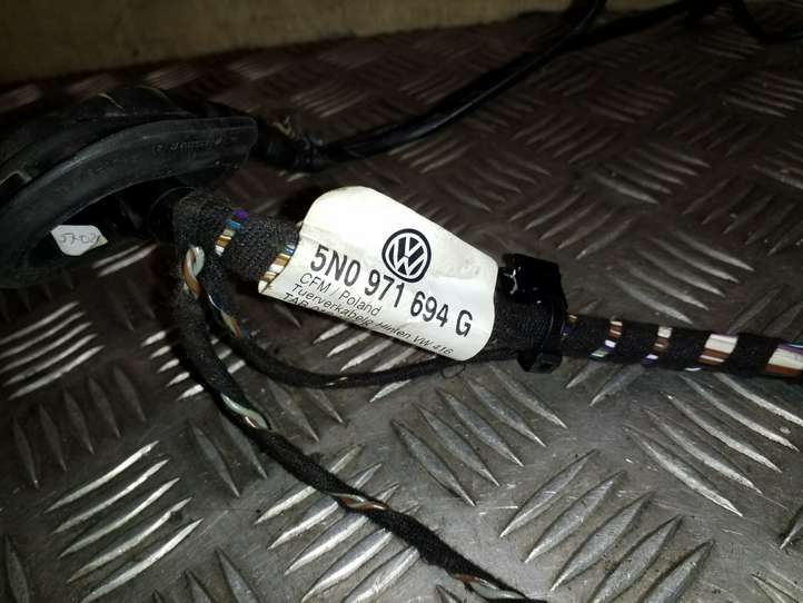 Volkswagen Tiguan (2007 - 2011)  5N0971694G Проводка задних дверей