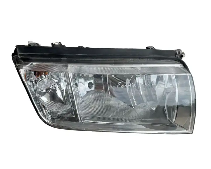 Skoda Fabia Mk1 (6Y) (1999 - 2007) 206229 Передняя фара — фото 1