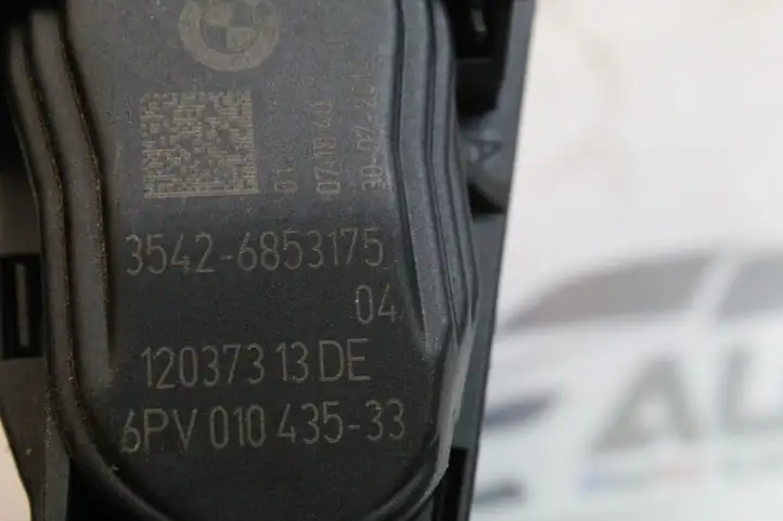 BMW 3 F30 F35 F31 (2012 - 2018) 6853175 Педаль акселератора — фото 2