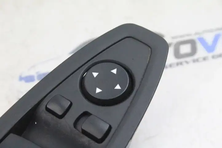BMW 3 F30 F35 F31 (2012 - 2018) 9208111 Блок кнопок стеклоподъемников — фото 4